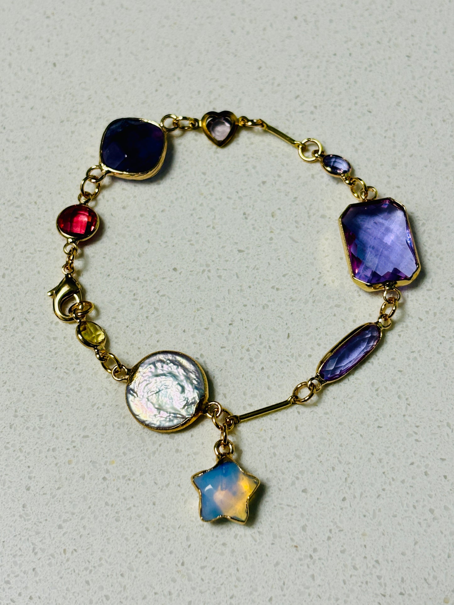 Mia